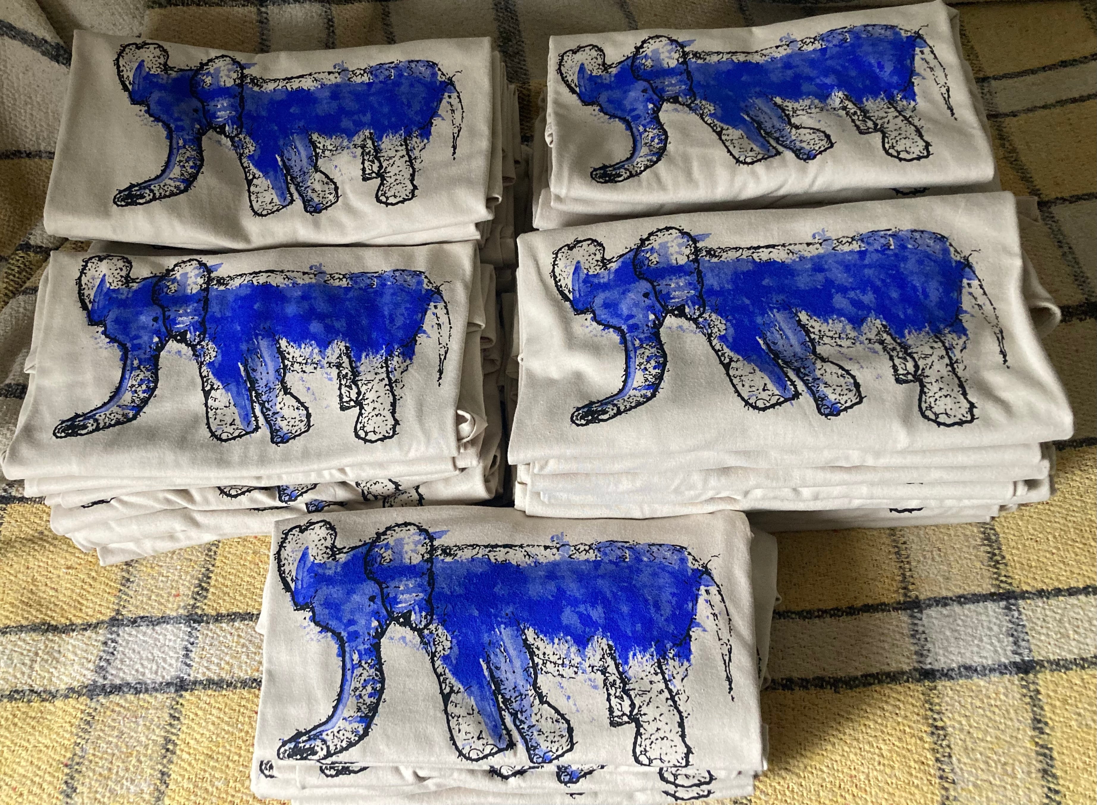 Blue Elephant (Sand)